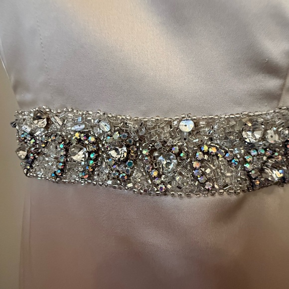 Elegant Beaded Satin Dress - Picture 7 of 10